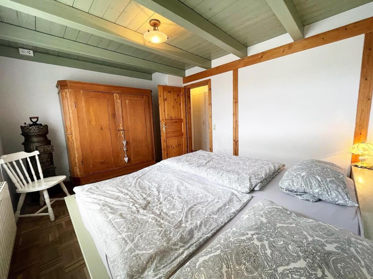 Das Puppenhaus, Reetdach, Sauna, Kamin, Eingezaeunt, Badewanne, Haustiere Willkommen Emmelsbüll-Horsbüll 外观 照片