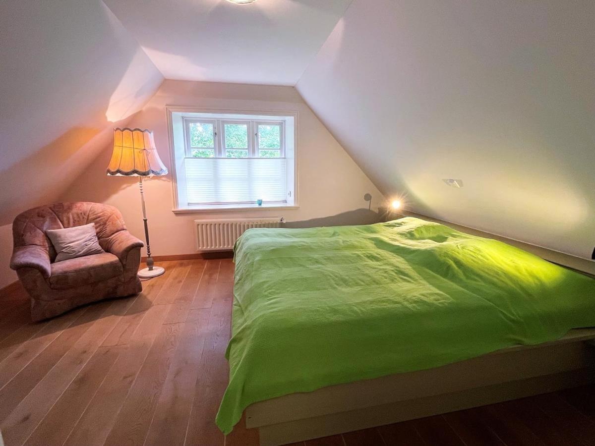 Das Puppenhaus, Reetdach, Sauna, Kamin, Eingezaeunt, Badewanne, Haustiere Willkommen Emmelsbüll-Horsbüll 外观 照片
