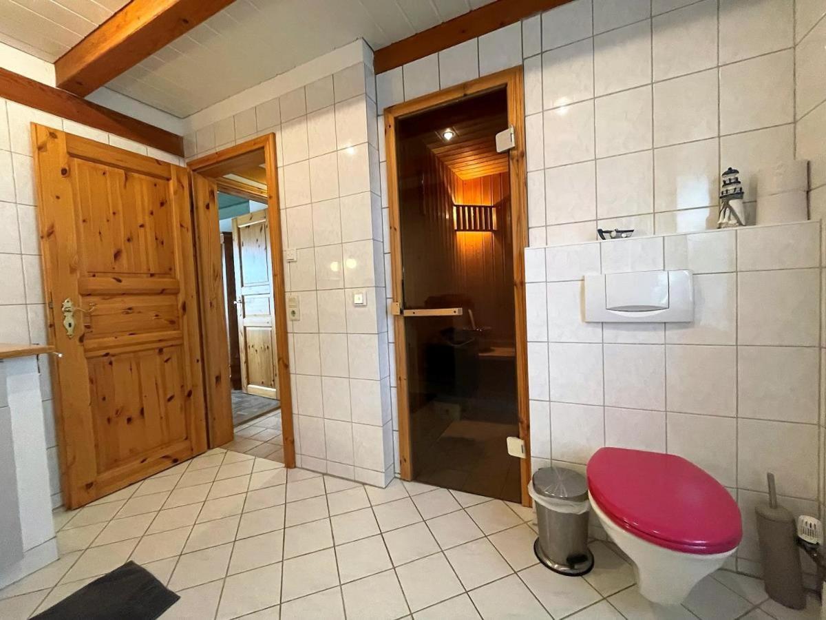 Das Puppenhaus, Reetdach, Sauna, Kamin, Eingezaeunt, Badewanne, Haustiere Willkommen Emmelsbüll-Horsbüll 外观 照片